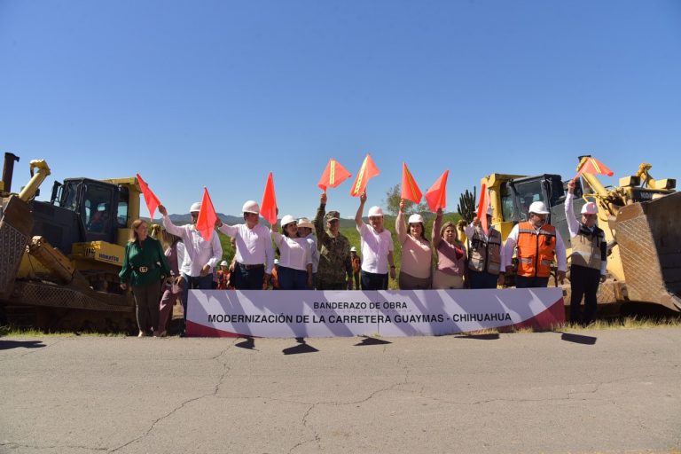 PARTICIPA-ALCALDE-EN-BANDERAZO-A-TRAMO
