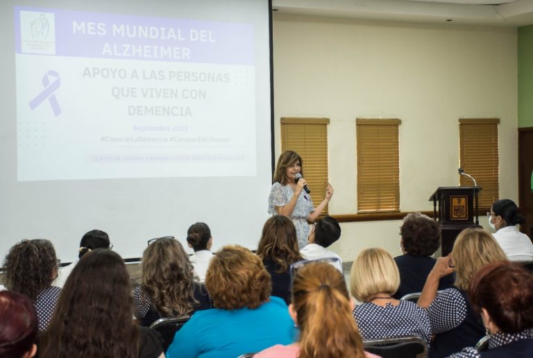 DIF-CAJEME-PARTICIPA-EN-CONFERENCIA