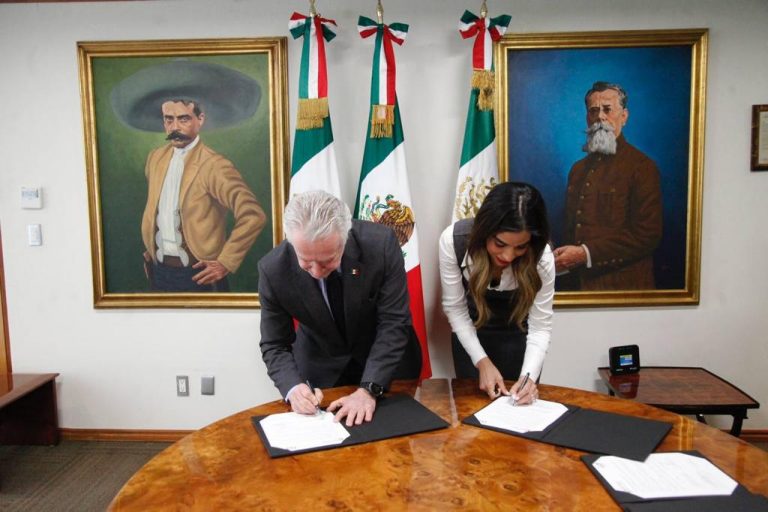 Firma-de-convenio-2