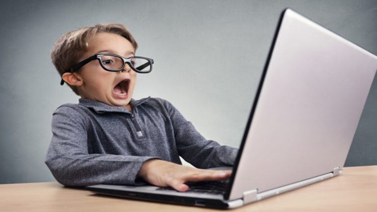 ninos-navegacion-peligros-internet-114213