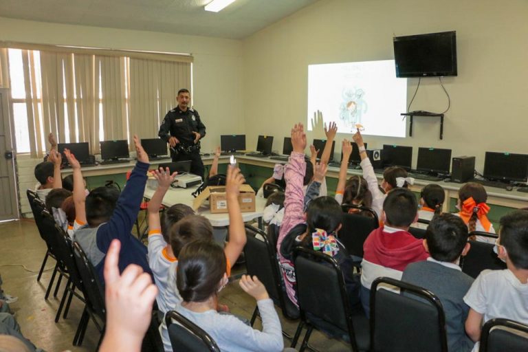 LABORA POLICÍA MUNICIPAL (1)