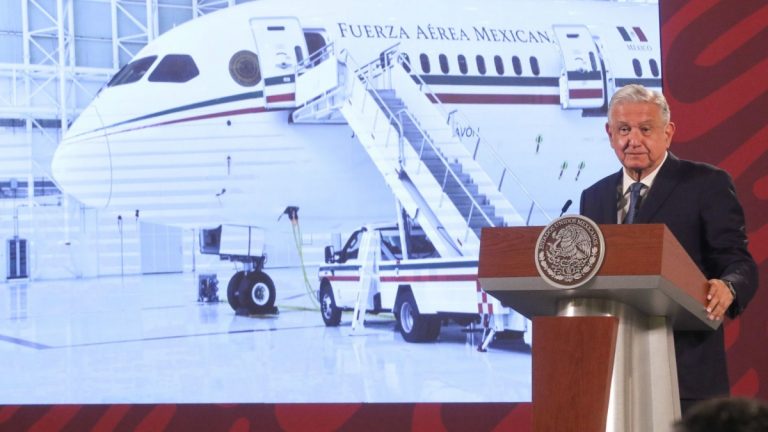 amlo-defecto-de-fabrica-abarato