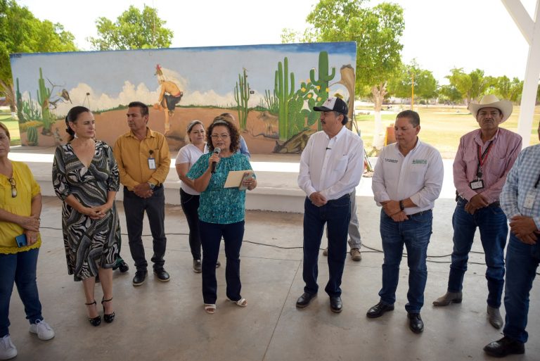 ENTREGA-ALCALDE-REHABILITACION-1