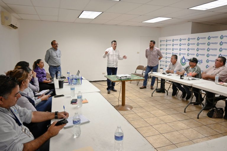 SE-REUNE-EL-PRESIDENTE-MUNICIPAL-1