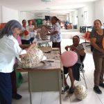 ELABORACION-DE-PINATAS-3