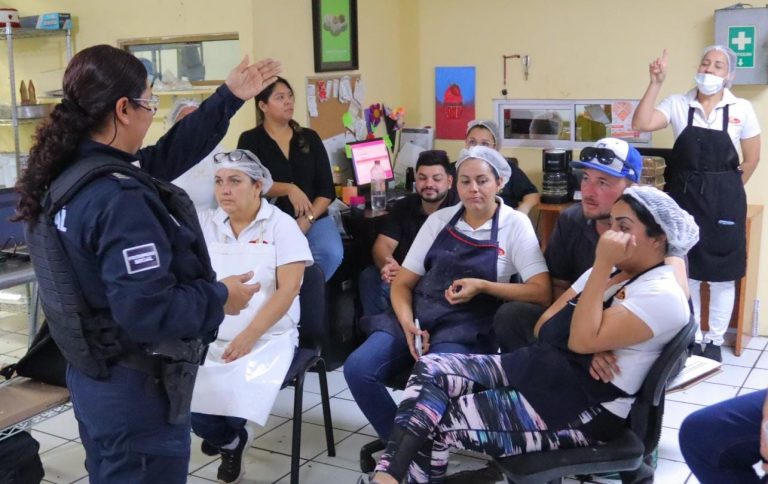 TRABAJA-SSPM-EN-PLATICAS1