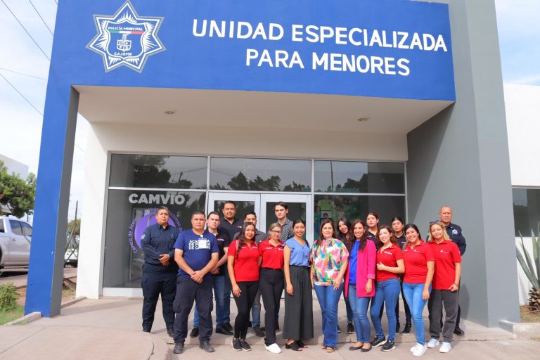 VISITAN-ALUMNAS-Y-ALUMNOS-5