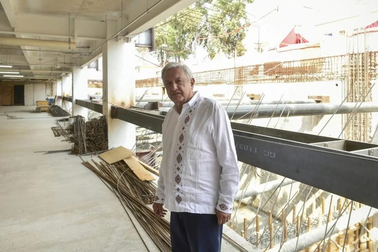 amlo servicioo de salud