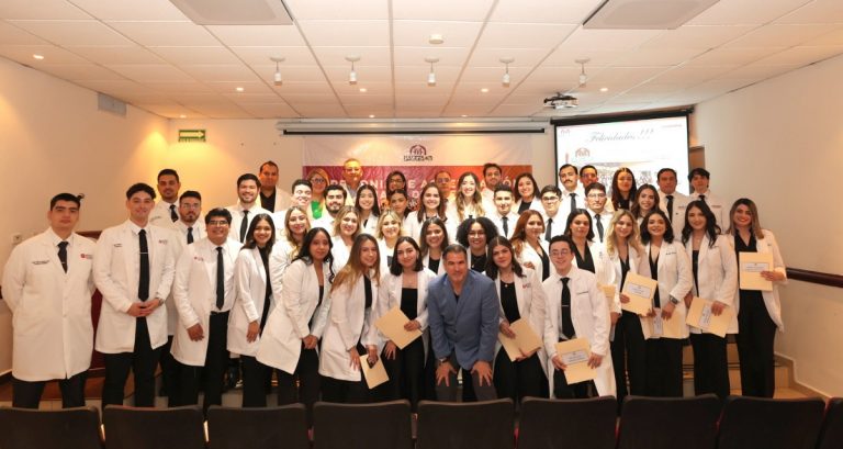 CULMINAN 40 FUTUROS MÉDICOS 3