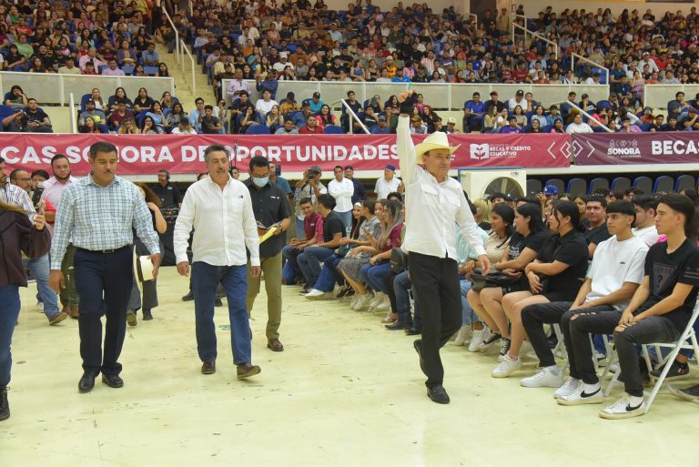 PARTICIPA LAMARQUE CANO (2)