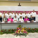 SE GRADÚA XVl GENERACIÓN (1)