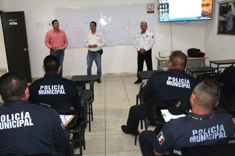CAPACITA ACADEMIA DE POLICÍA