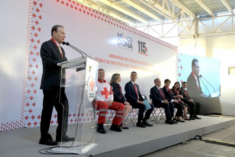 ENTREGA GOBERNADOR 1