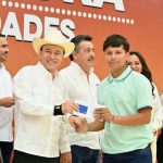 GOBERNADOR DURAZO BENEFICIA 1