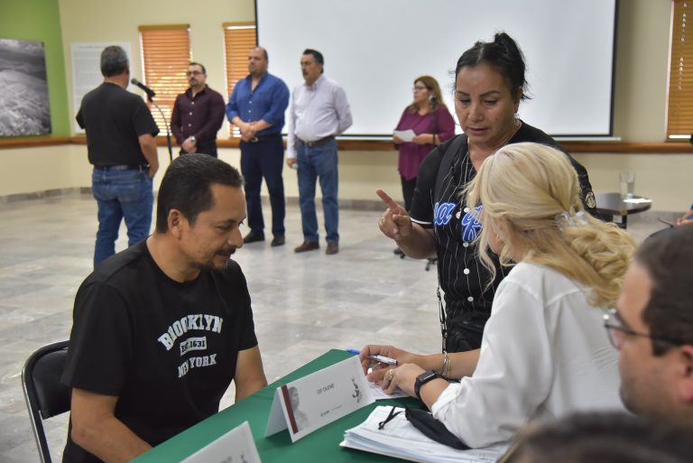 ATIENDE ALCALDE JAVIER (2)