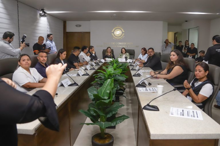 EL CONGRESO DE SONORA RECIBE PLANTEAMIENTOS 2