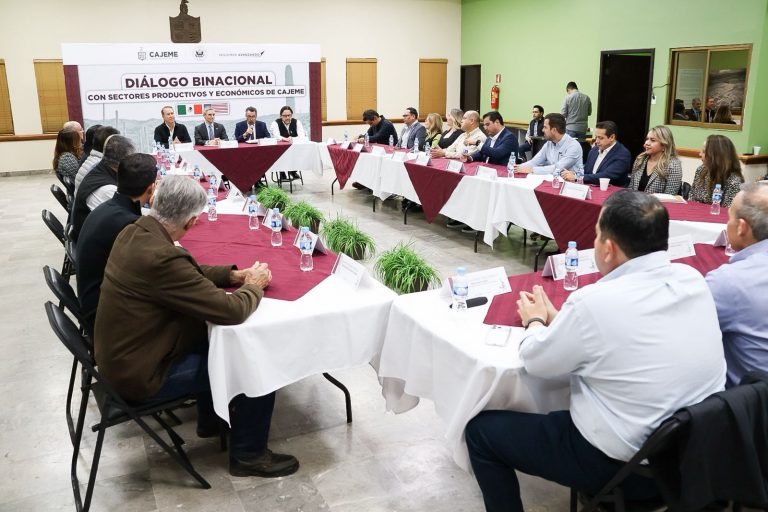 PROMUEVEN JAVIER LAMARQUE Y CÓNSUL 1