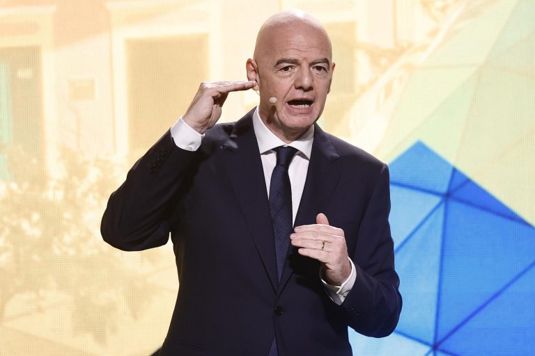 Infantino afirma que tiene confianza total en México para el Mundial, pese a violencia