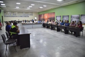 ALISTAN PREPARATIVOS (1)