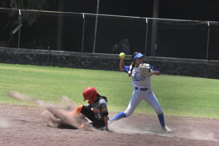 CNU 280426 SOFTBOL (6)