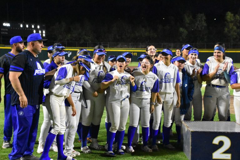 CNU 290426 SOFTBOL (2)