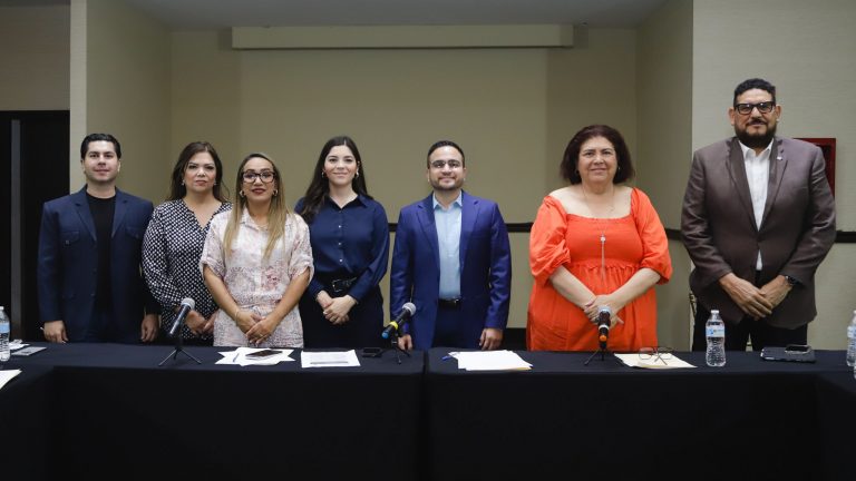 Aprueba comisión del Congreso 3