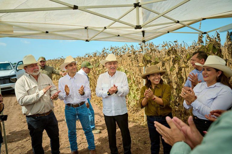 GOBERNADOR DURAZO Y SADER (5)