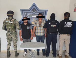 CAPTURAN A DOS CON DROGA (1)