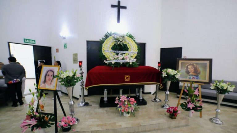 funeral-de-elsa-aguirre