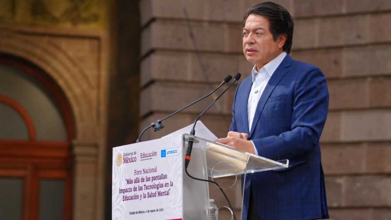 sep-realiza-foros-sobre-uso-de-celulares-y-redes