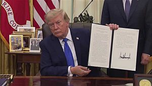 trump-firma-decreto-contra-turismo